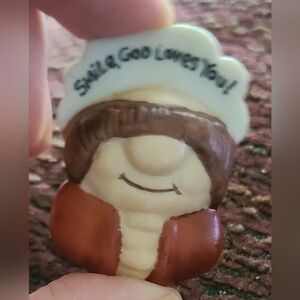 VINTAGE Smile, God Loves You! Sherman on the Mount Pin - Brown & Cream